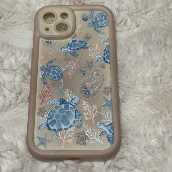 Turtle Pattern iPhone 13 Case - Picture 1 of 2